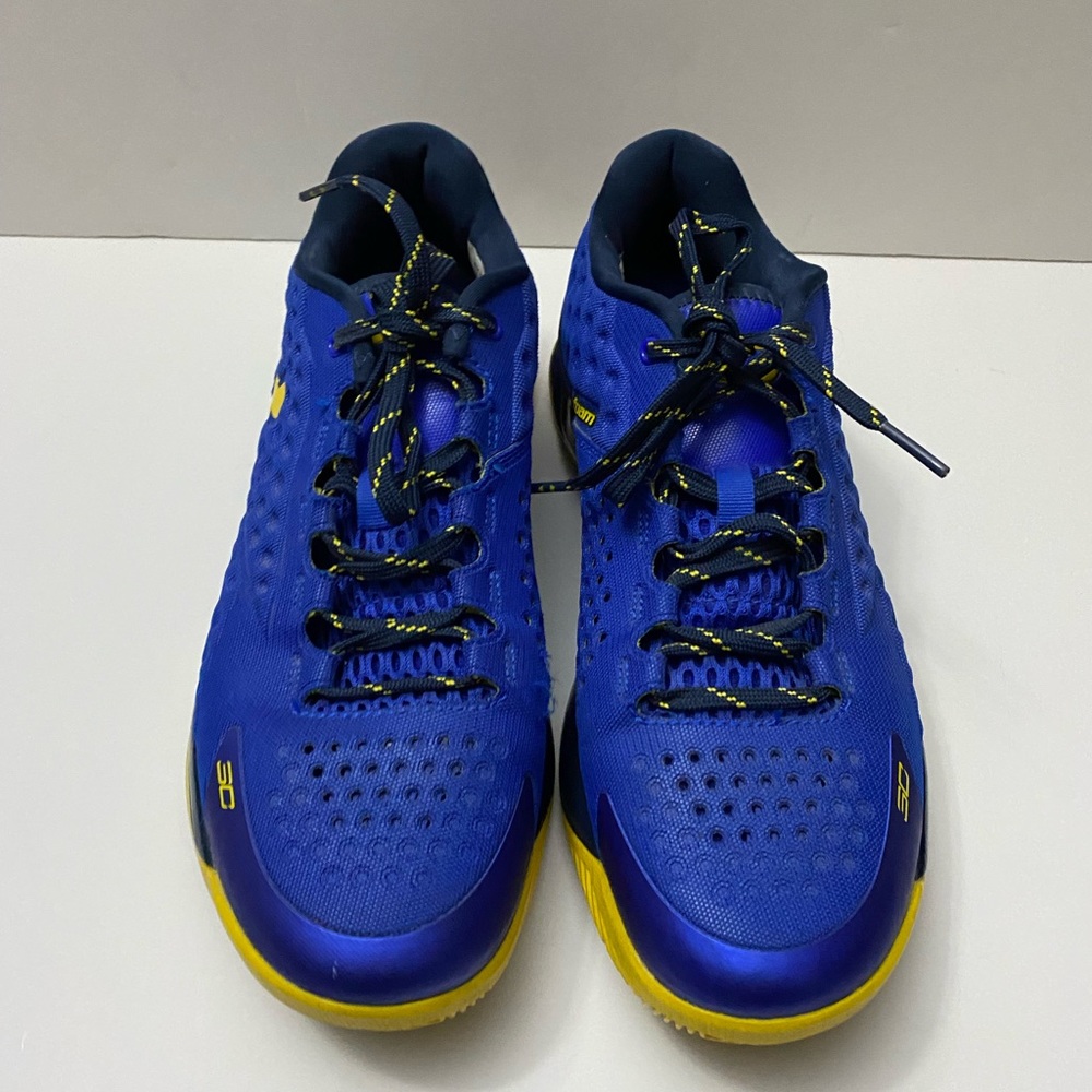 Under Armour Stephen Curry One Low Top Sneakers